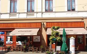 Promenade Panzio